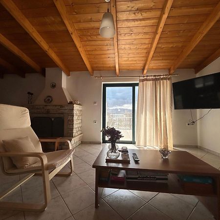 Lena S Apartment Nafpaktos Eksteriør billede